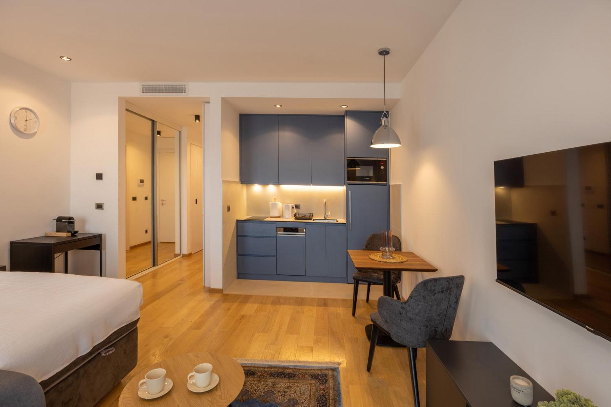 Apartment Center Lux 1