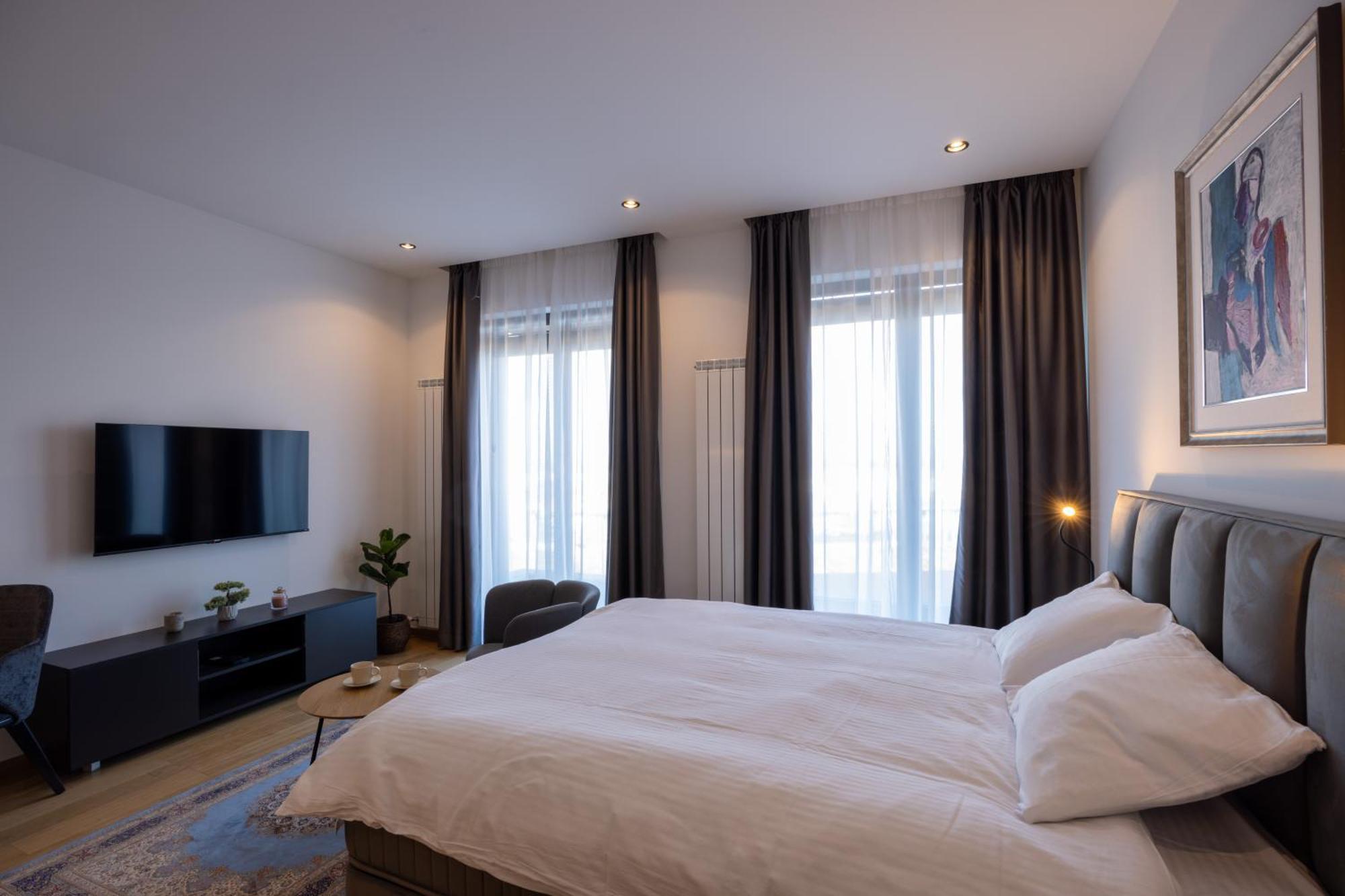 Apartment Center Lux 1 Belgrade
